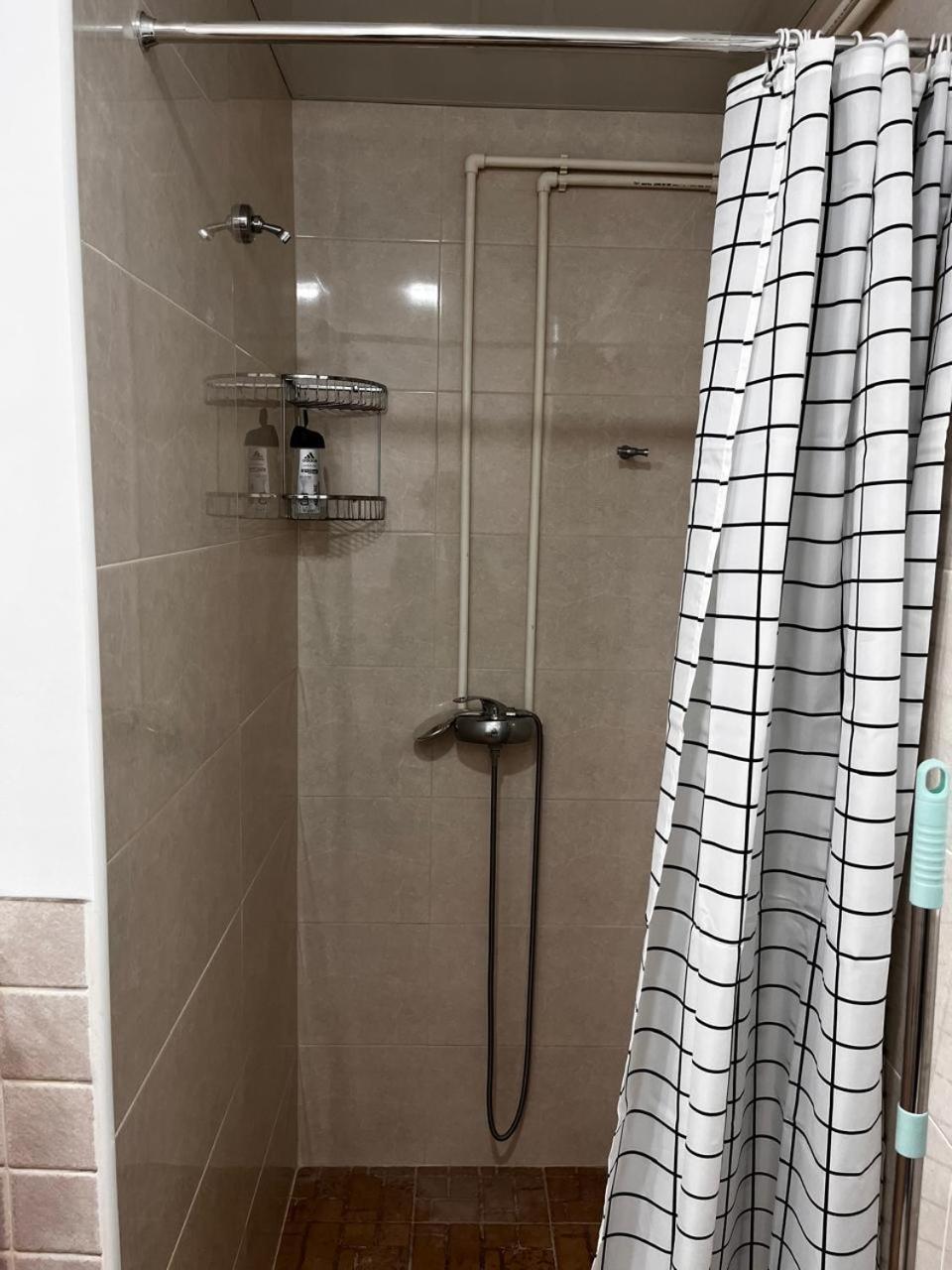 Komitas Apartement Erivan Exterior foto